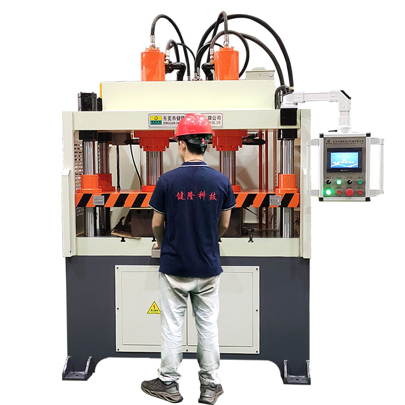 Four column hydraulic press