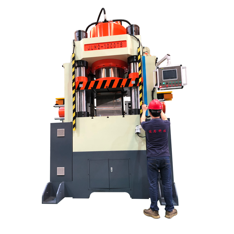 Four column cold extruder