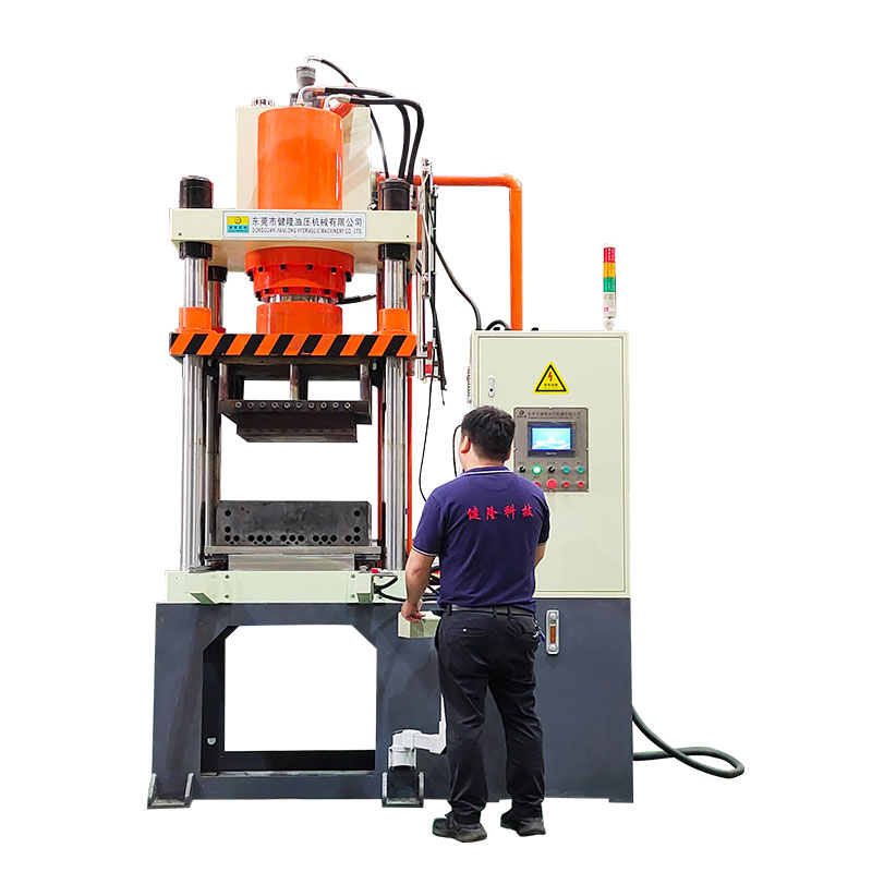 Four column hot press