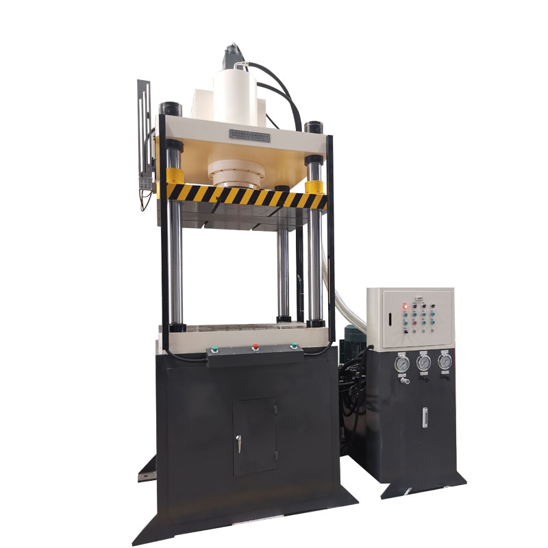 Four column hydraulic press